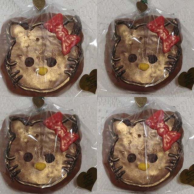 Cute Kitty Chocolate Dipped Homemade Marshmallows Party Favor 4 ct package