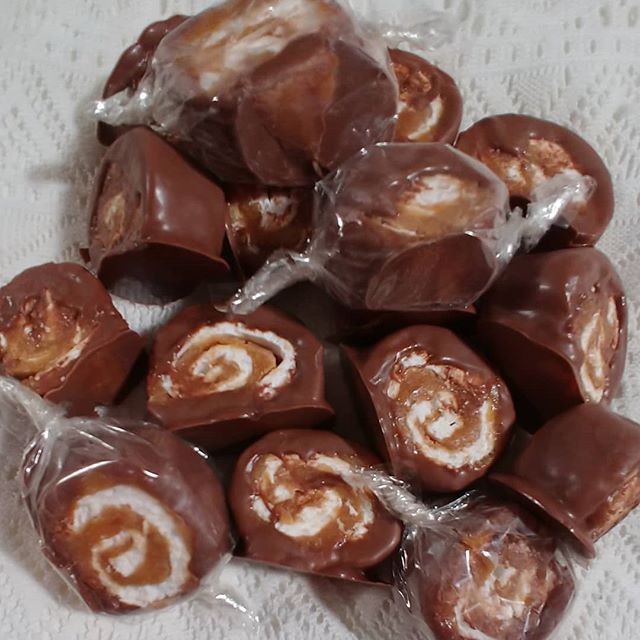 Rusty Wheels Dipped In Milk Chocolate (ra) Karamel Caramel Caramels Homemade Marshmallows