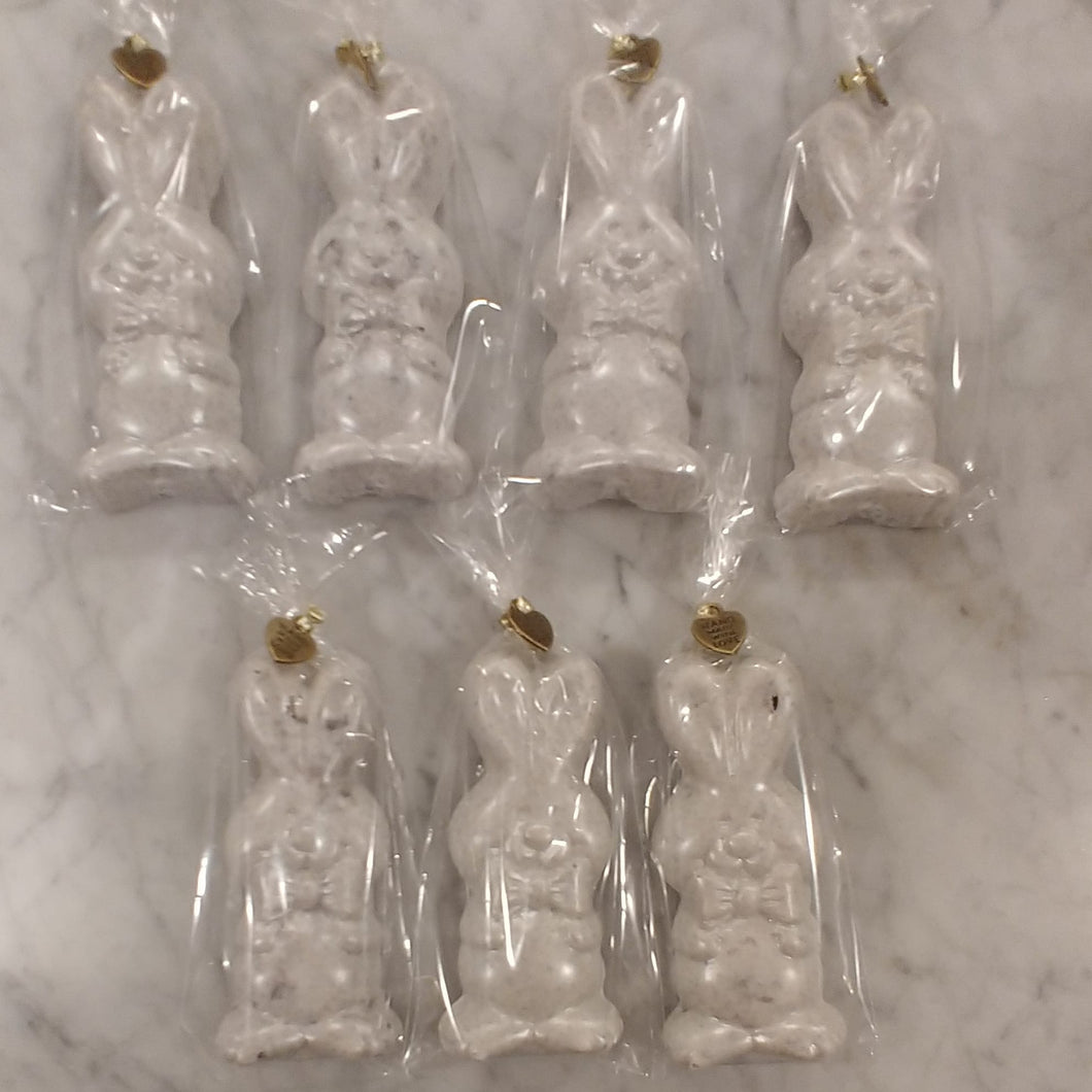White Chocolate & Oreo Cookies Bunny